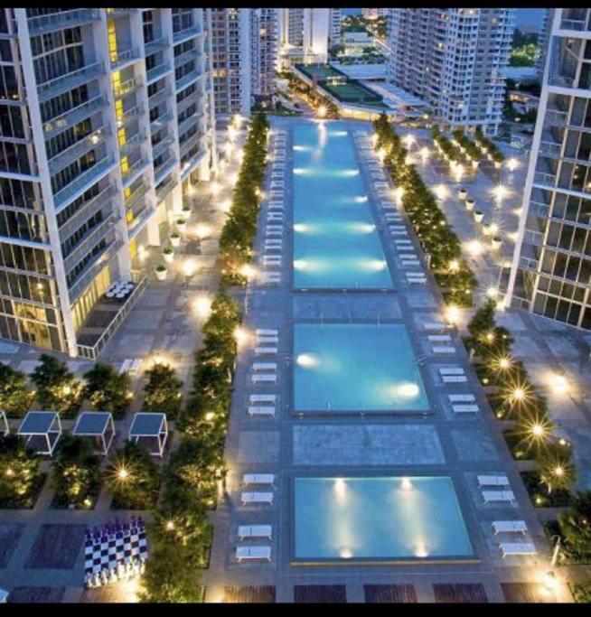 Luxury 5-Star Condo @37Th Floor In Icon Brickell 2B/2B Miami Exterior foto